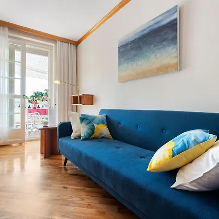 Rose סנט קנזיאן